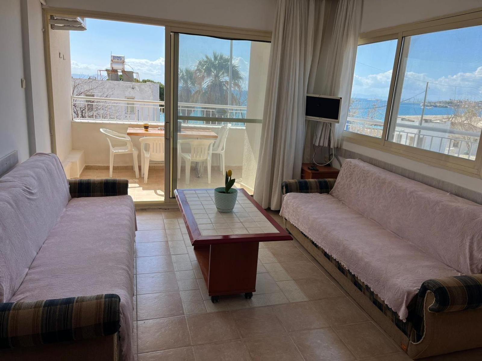 Holiday Apart 50 Meters To Beach, Sea View Apartments Didim Exteriör bild