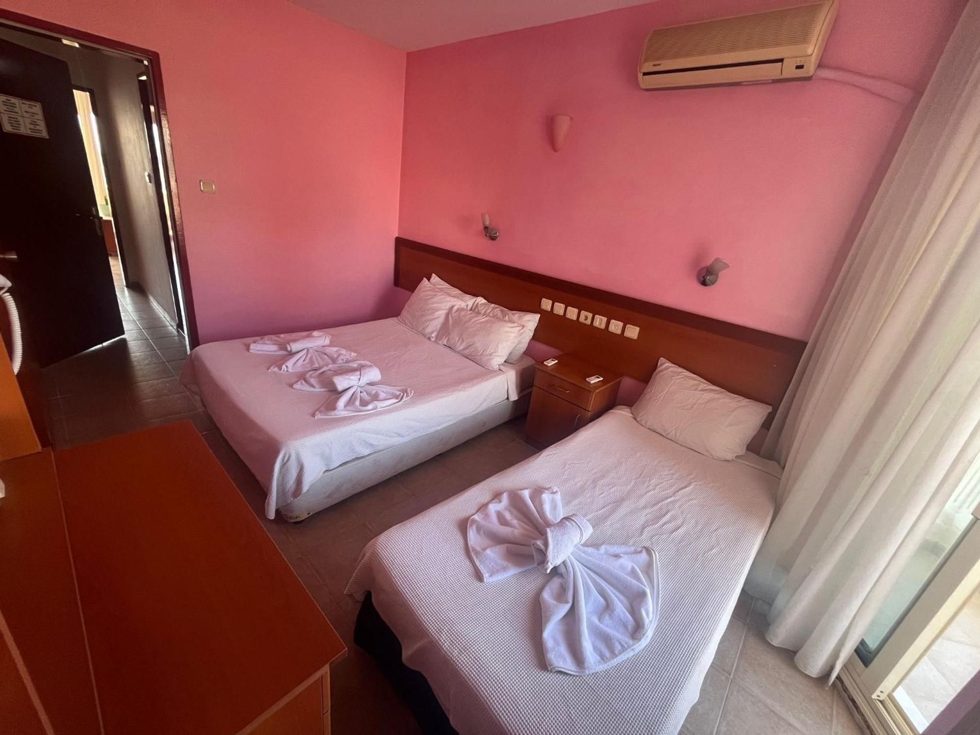 Holiday Apart 50 Meters To Beach, Sea View Apartments Didim Exteriör bild