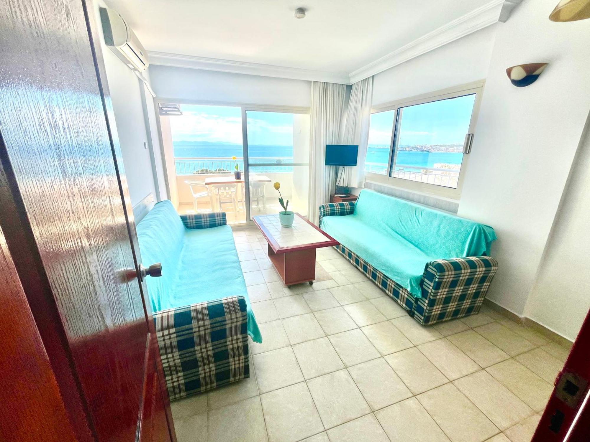 Holiday Apart 50 Meters To Beach, Sea View Apartments Didim Exteriör bild